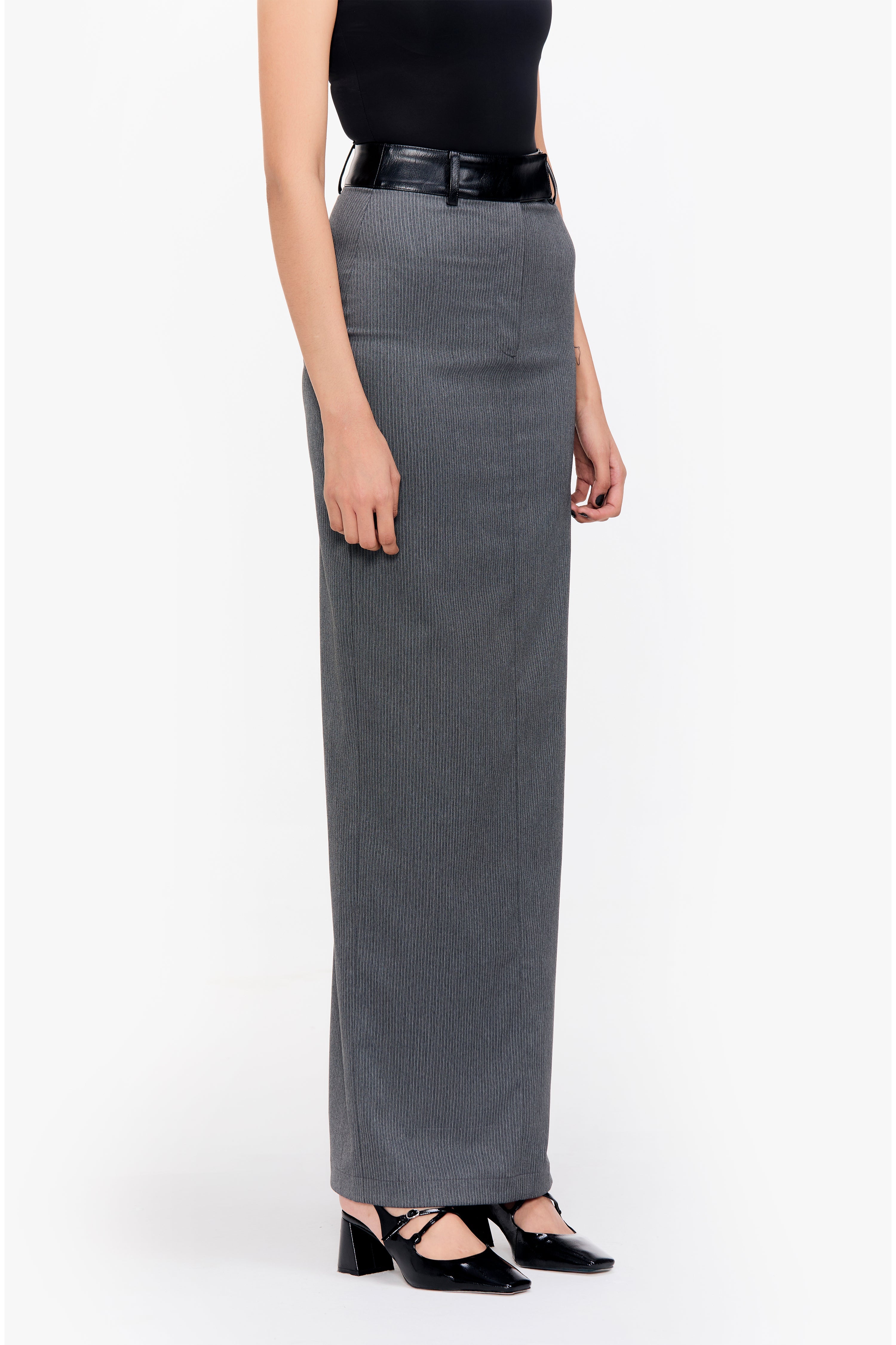 Tailored Column Skirt