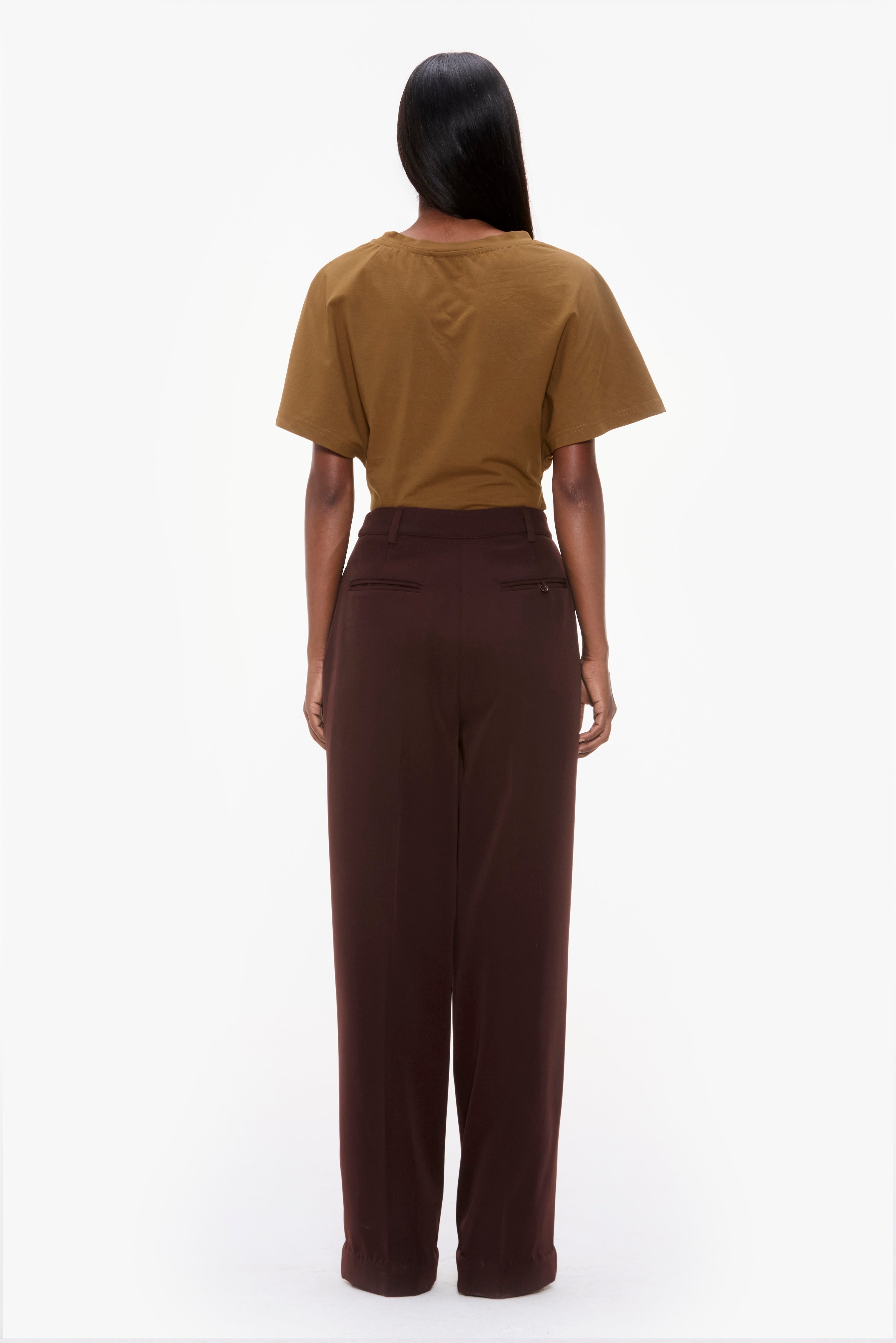 Soft Sculpt Tee
