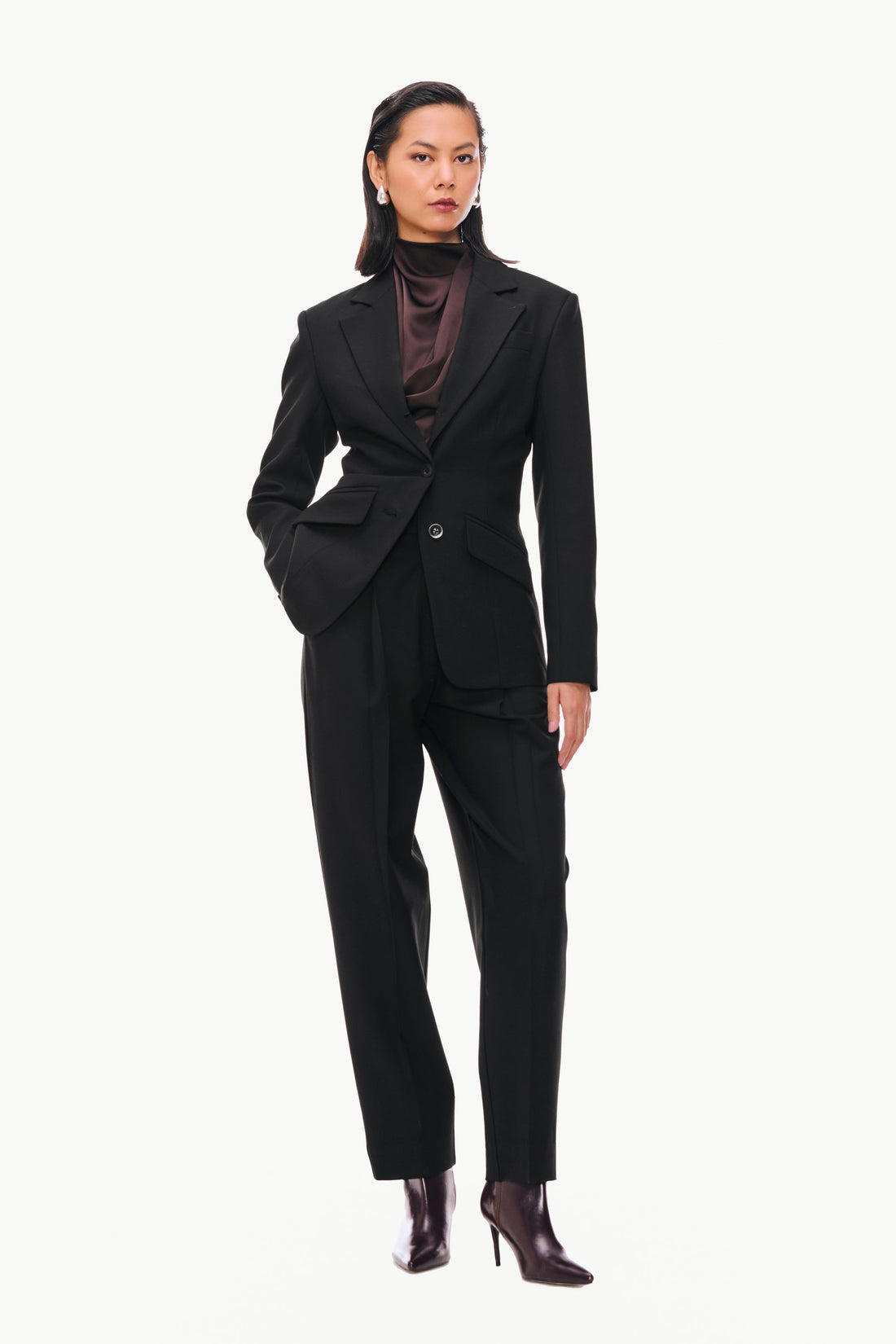 Scarf Tailored Set