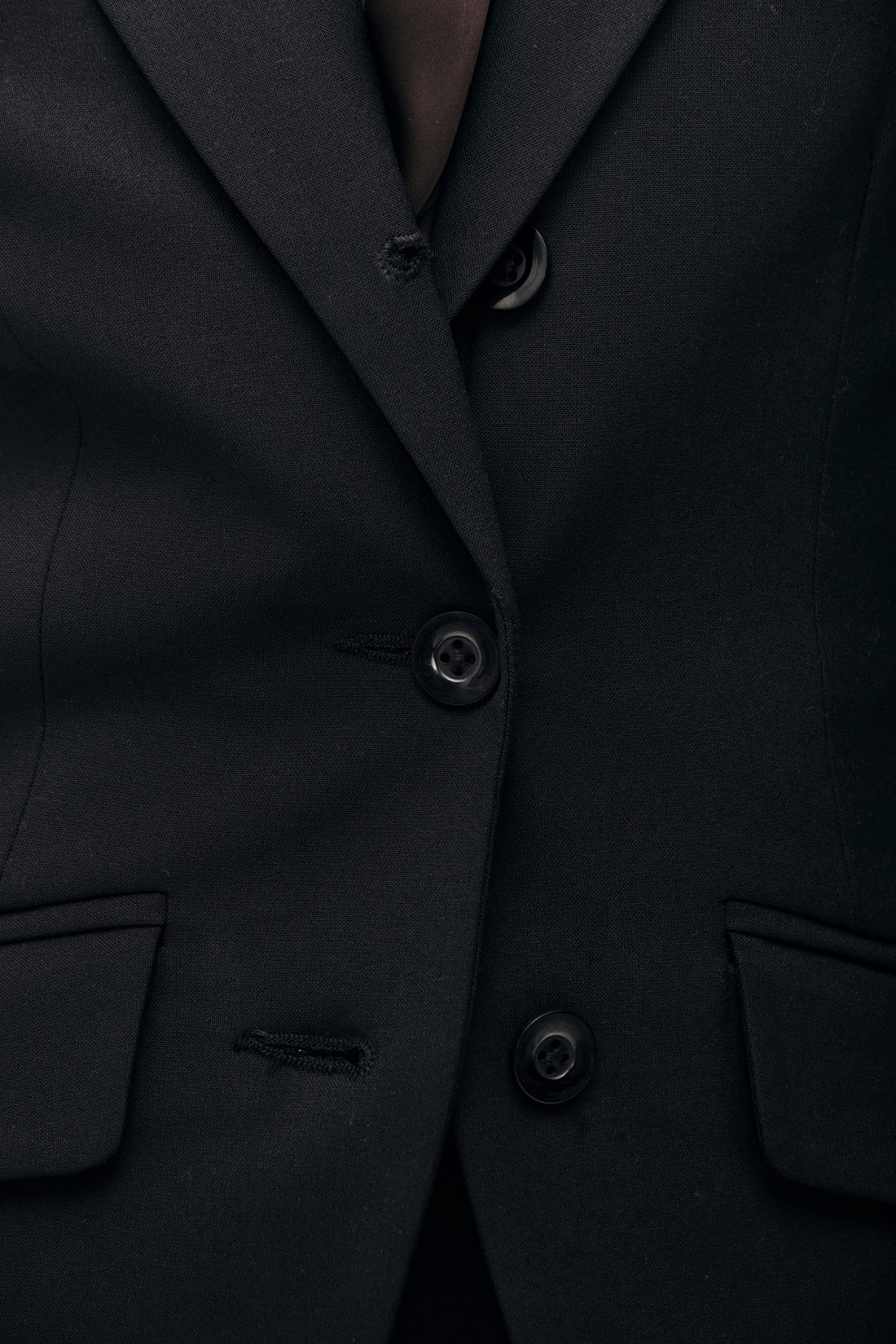 Classic 3-Roll-2 Jacket