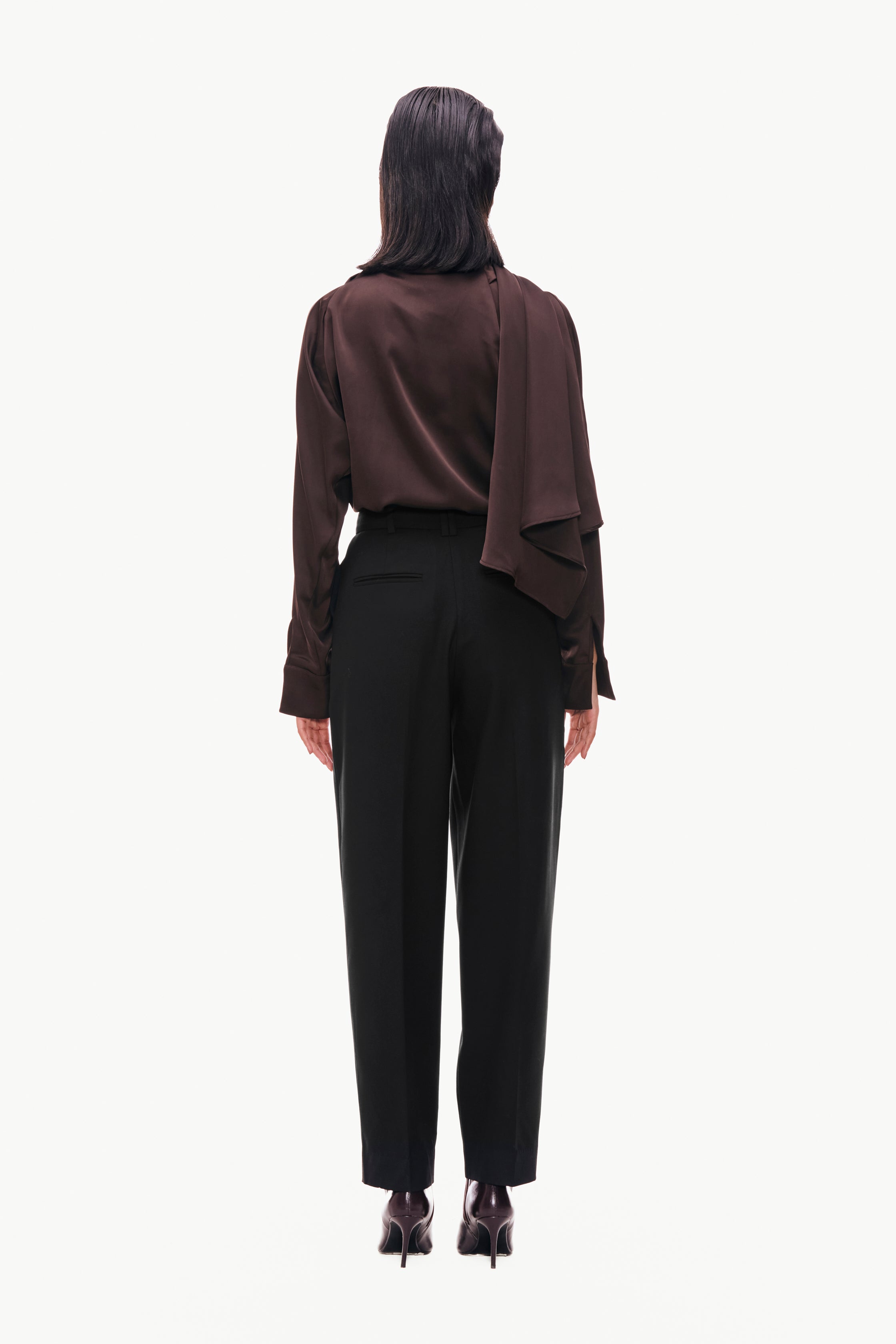 Scarf Tailored Set