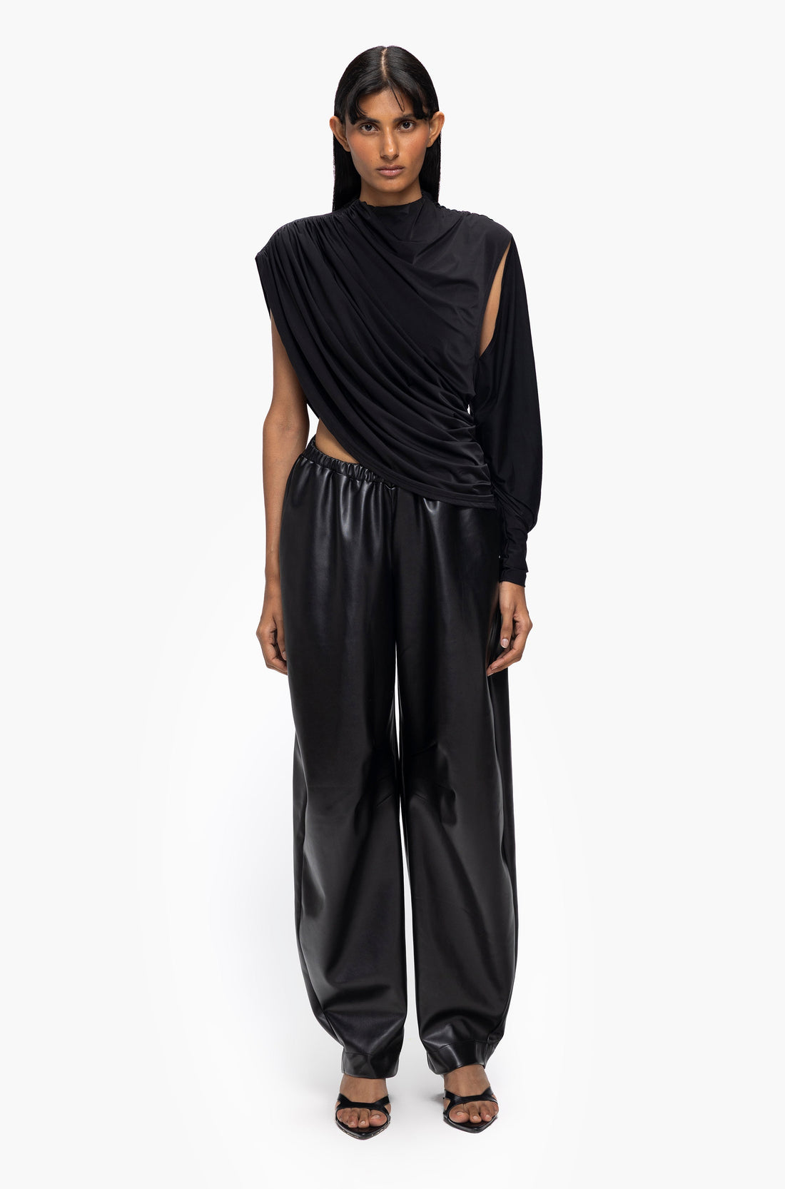V-waist Pants